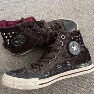 Converse High Tops